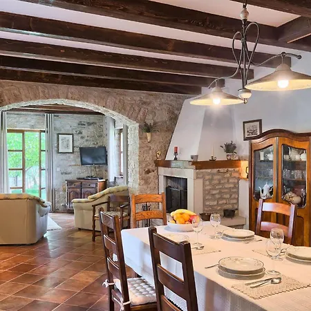 Nini Holiday home *