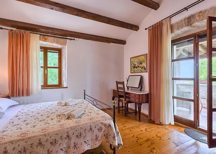 Nini Ferienhaus Rakovci